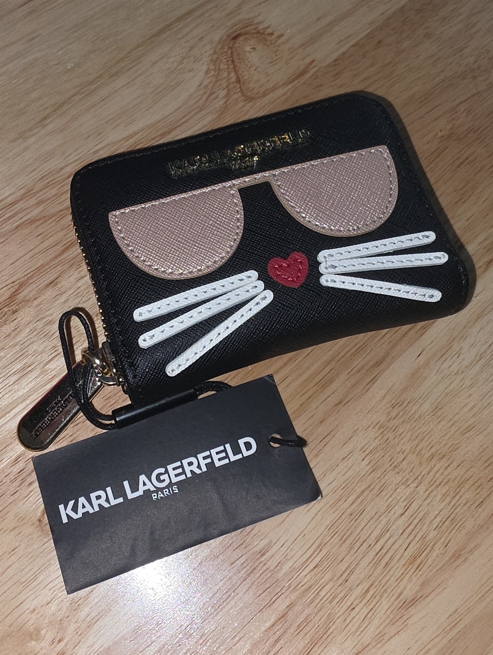 Karl Lagerfeld Black Card Holder Cat Pink Sunglasses Heart Accent NWT